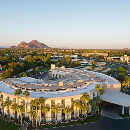 Embassy Suites By Hilton Phoenix Biltmore Exterior photo